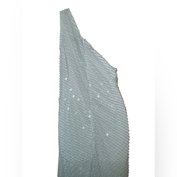 Mac Duggal 93741 One Shoulder Sequin Pearl Embellished Gown Size 12 NWT - Picture 5 of 7